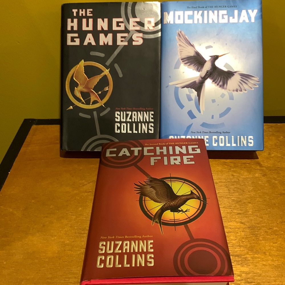 Hunger games trilogy books, they are in good condition